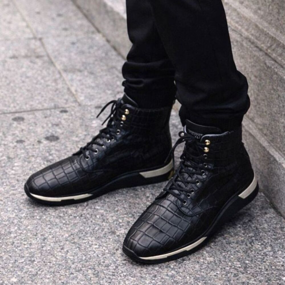Alexander McQueen Black Croc Embossed Leather High Top Ankle Boots  Mens Size 11